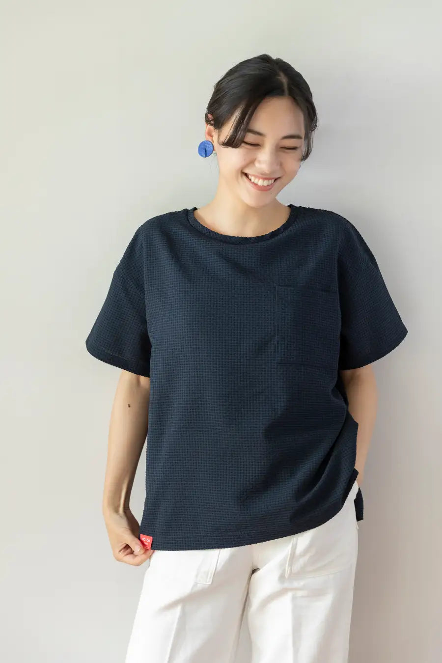 ノーブラで風を感じるそよかぜTシャツ