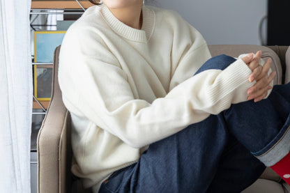 ブラレスセーター（ラウンド）