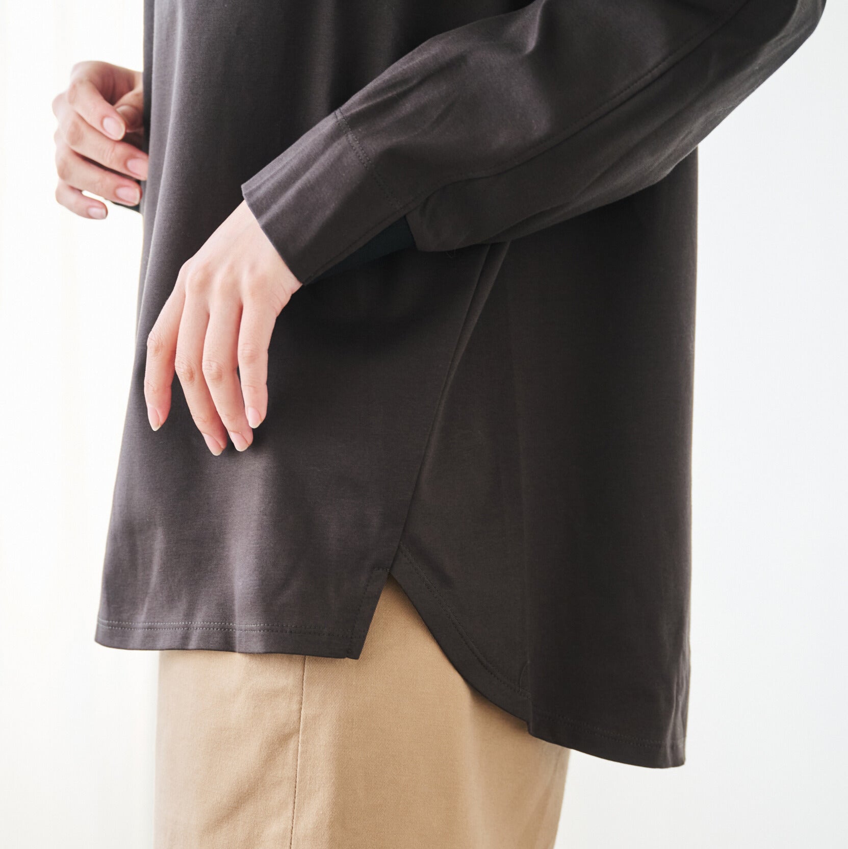 長袖ブラレスカットソー（プレミアムコットン/リラックス） – ブラレス