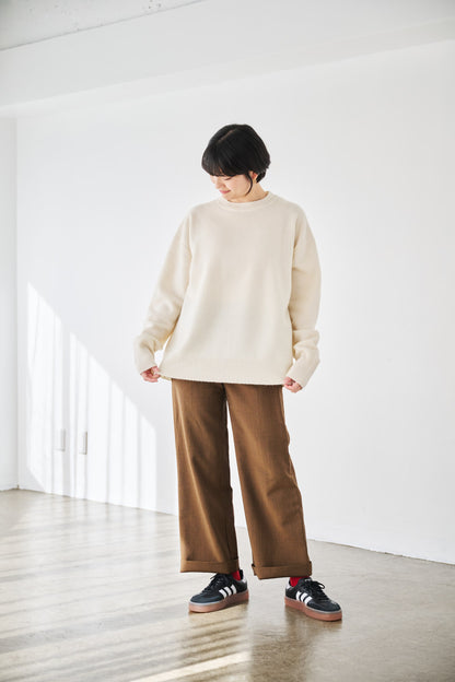 ブラレスセーター（ラウンド）