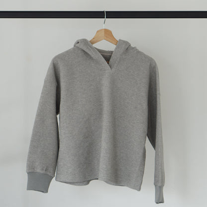 ブラレス・パーカー