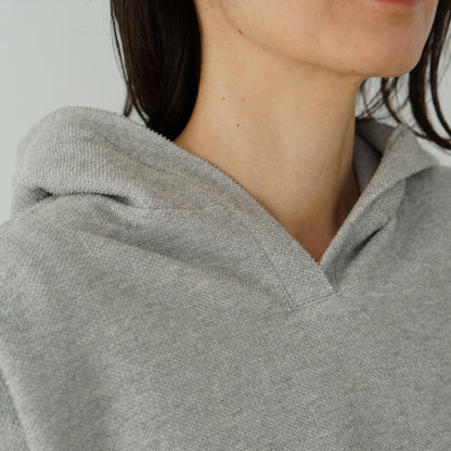 ブラレス・パーカー