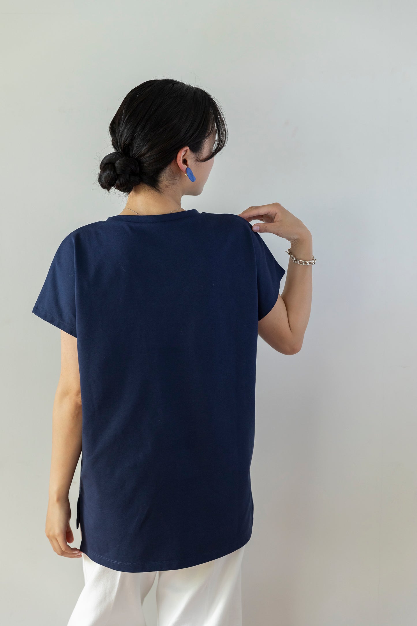 新感覚ノーブラTシャツ（イージーケア）